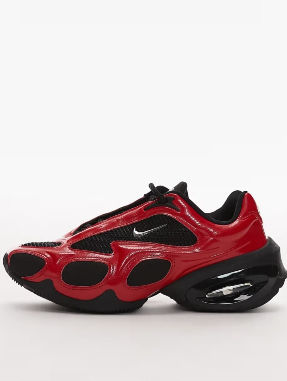 Nike Air Max MUSE sneakers In Red